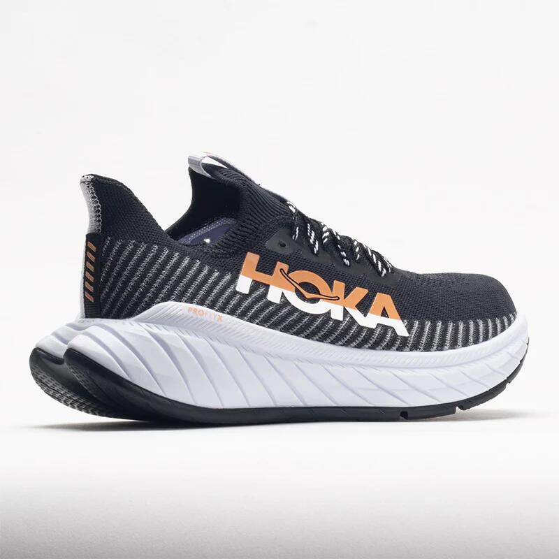 HOKA 女式碳纖維跑鞋 -黑白