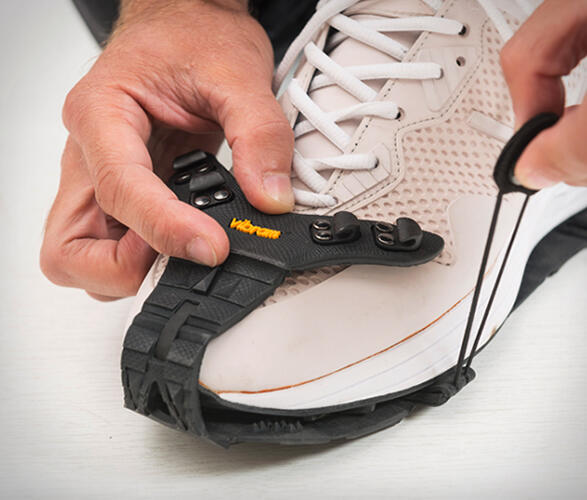 ARCTIC GRIP Wet Ice Tech Portable Performance Sole