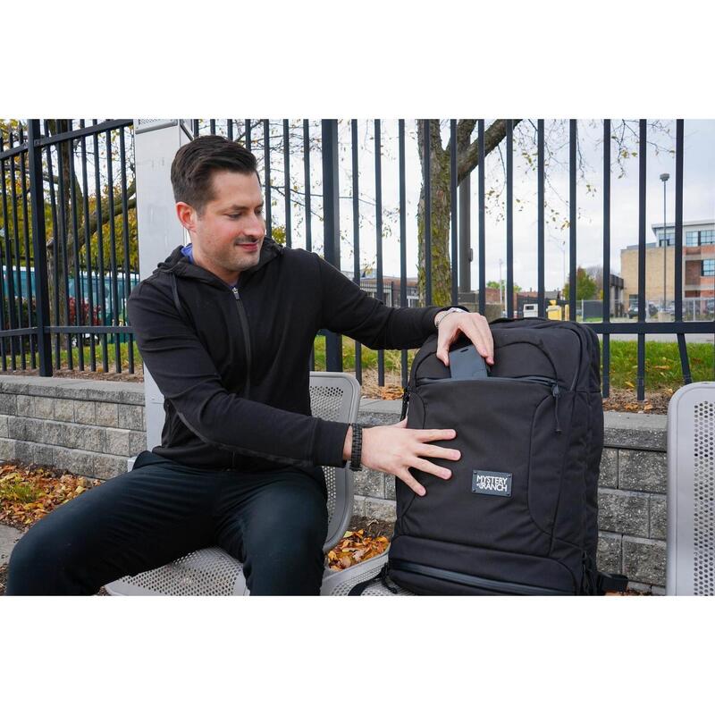 Mission Rover travelling bag 43L - Black