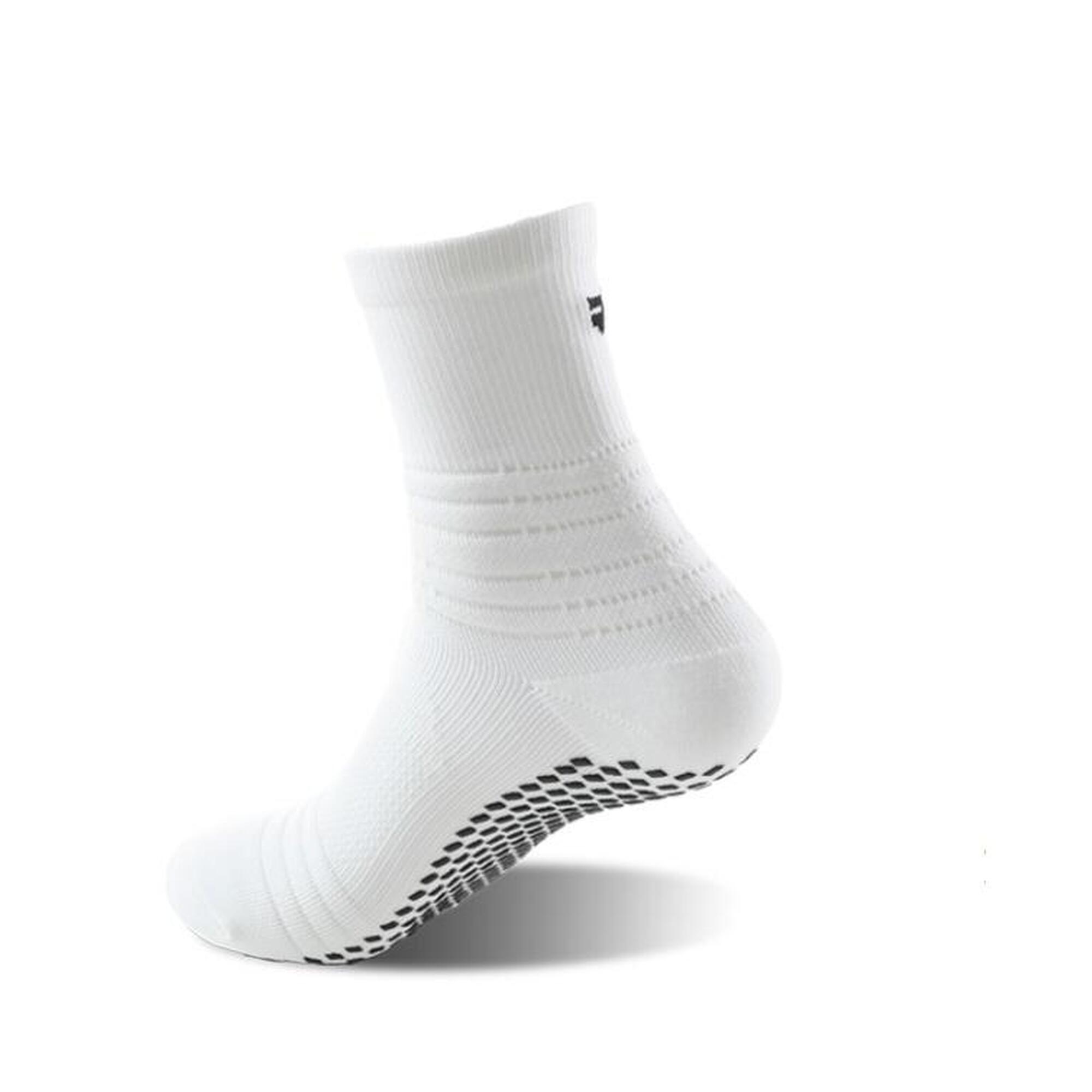 G-ZOX Tech Grip Socks 3 Pairs (White x 2 + Black x 1 - M)