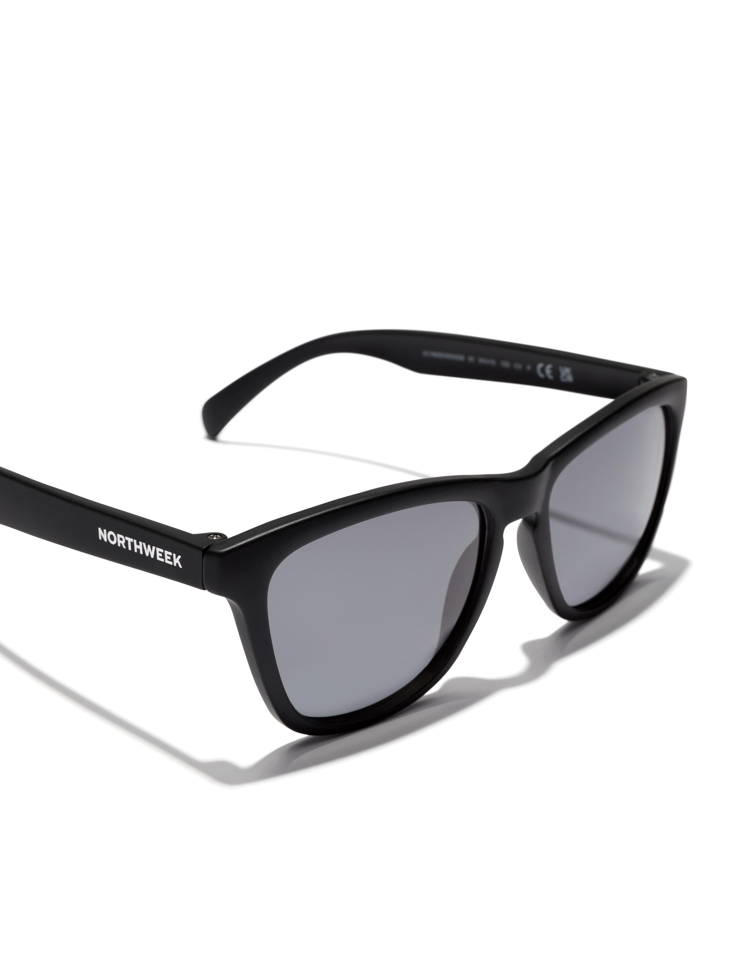 NORTHWEEK - Lunettes de soleil pour Homme et Femme noires mates -  KIDS 5/6