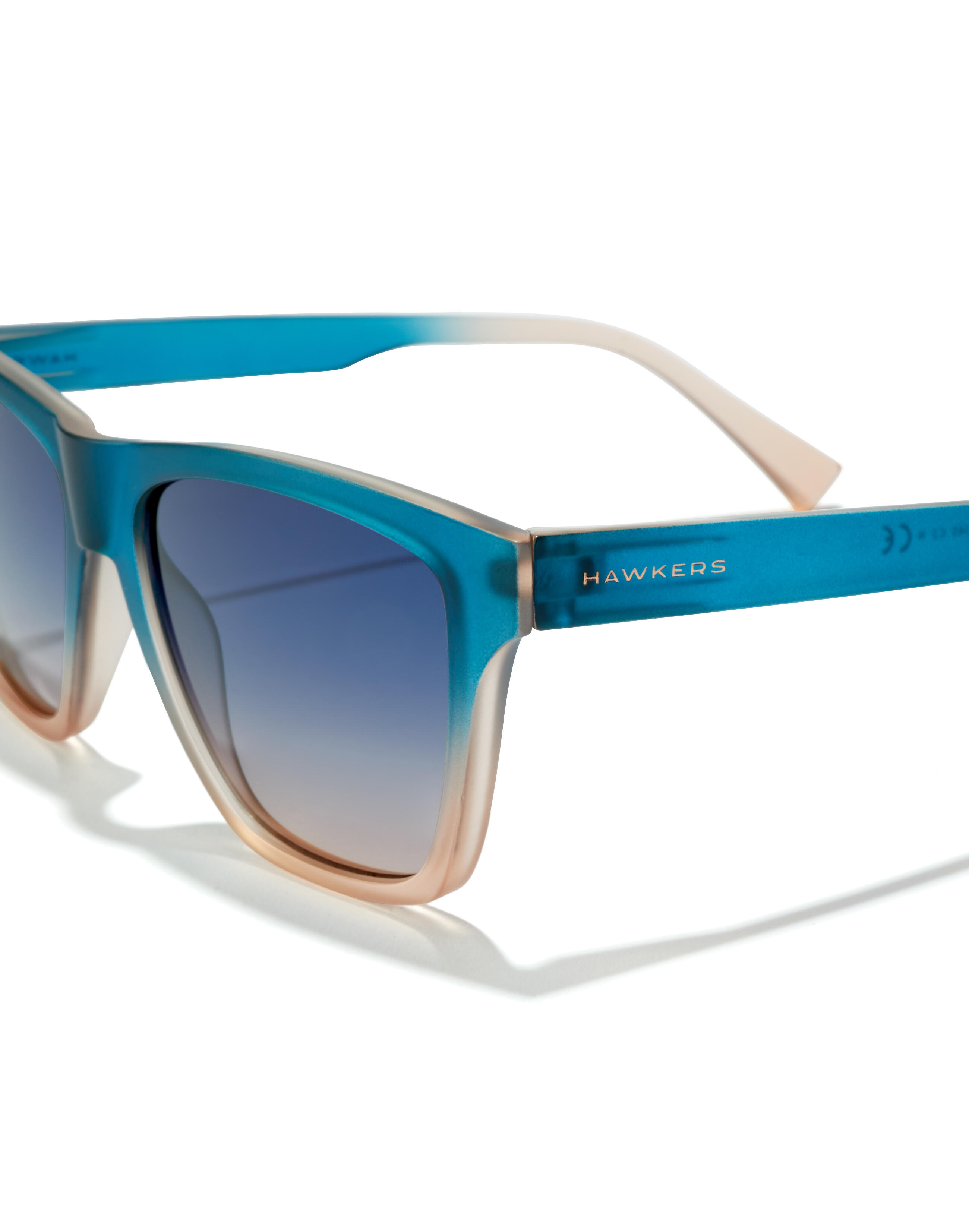 HAWKERS - Lunettes de soleil pour Homme et Femme Sunrise Bleu à Peach - ONE LS 3/8
