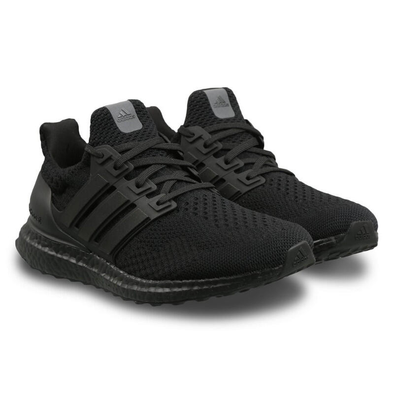 Adidas ultra boost decathlon india 2025