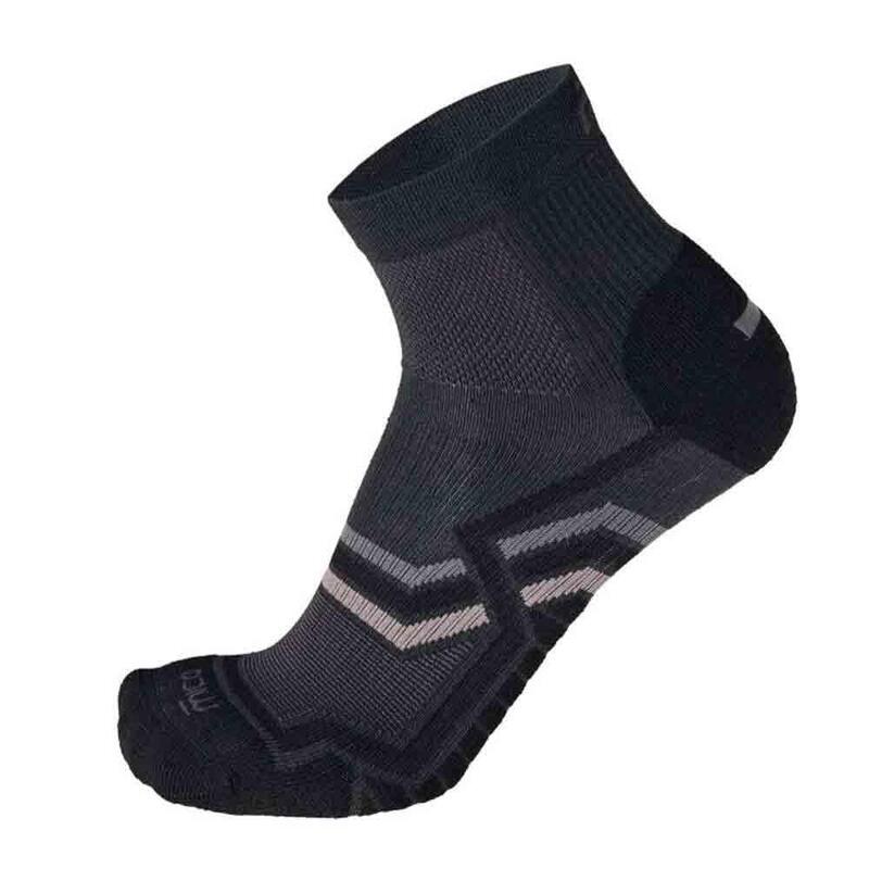 M. Weight Extra Dry Hike Ankle Socks 中性中筒排汗快乾襪 - 黑色