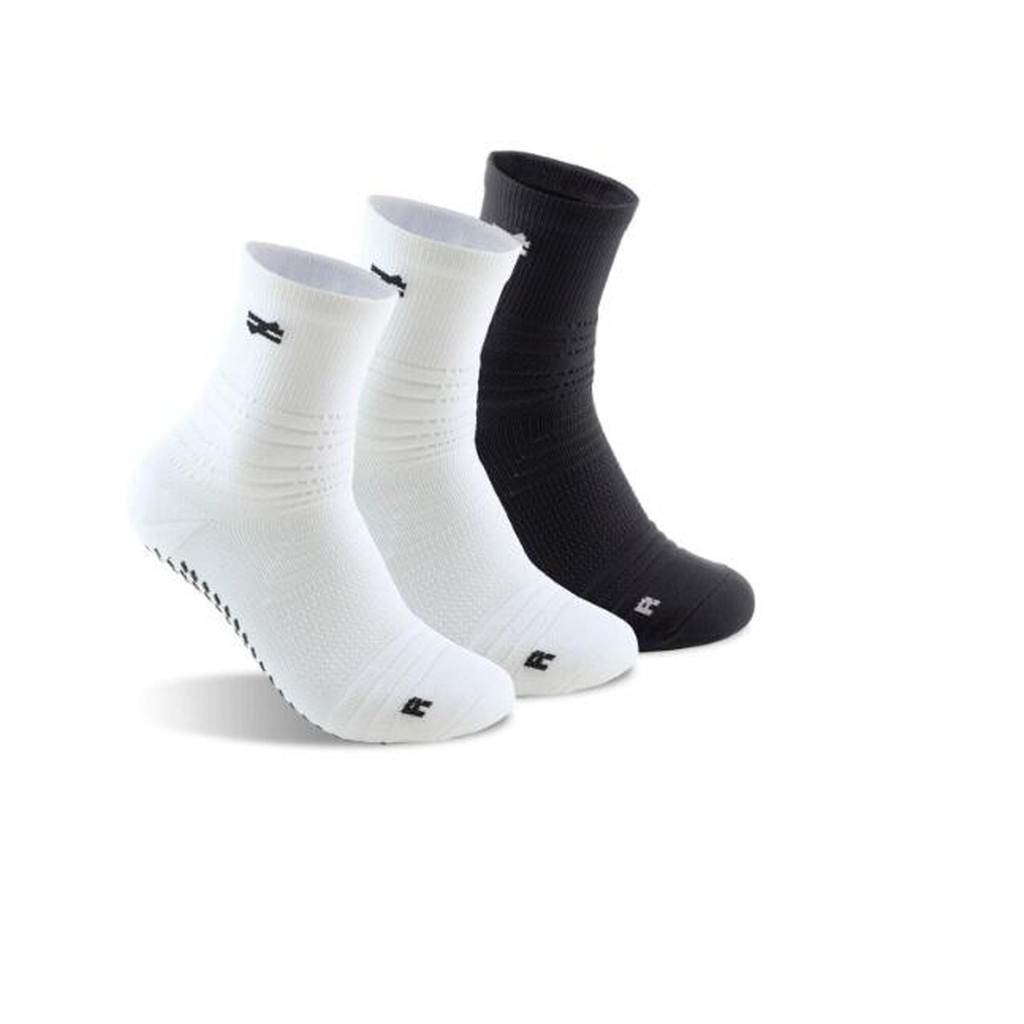 G-ZOX Tech Grip Socks 3 Pairs (White x 2 + Black x 1 - M)