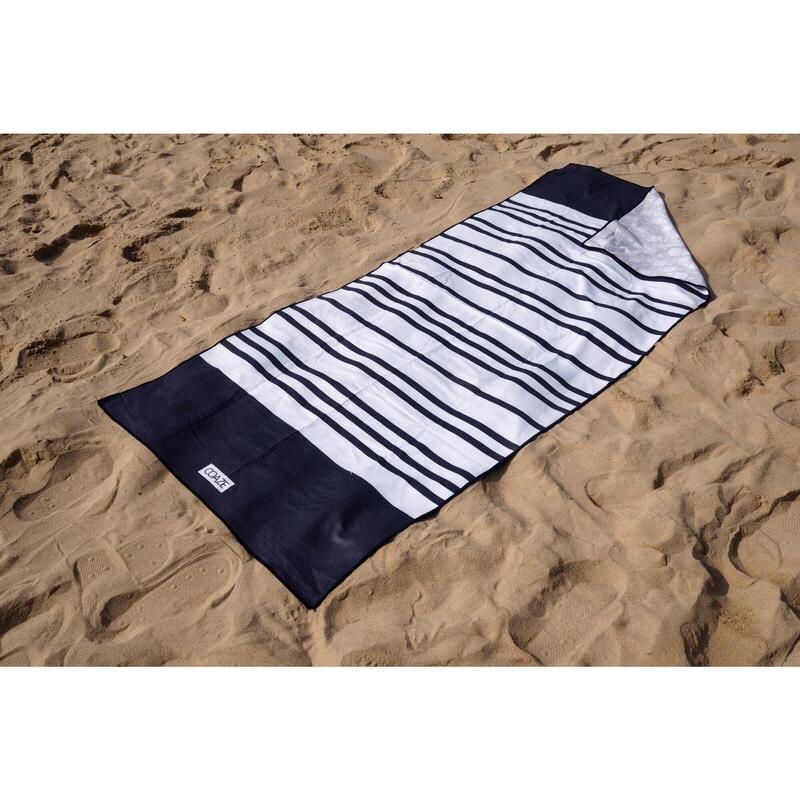 Unisex Sand Proof Sports Towel - Dockyard (Navy/white)