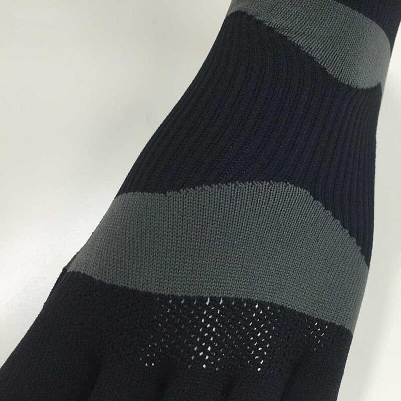 TRR-211H UNISEX 5 FINGERS HIGH SOCKS - BLACK