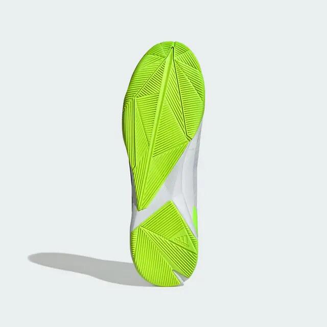 Adidas PREDATOR ACCURACY.3 IN Unisex Football Shoes White -  2