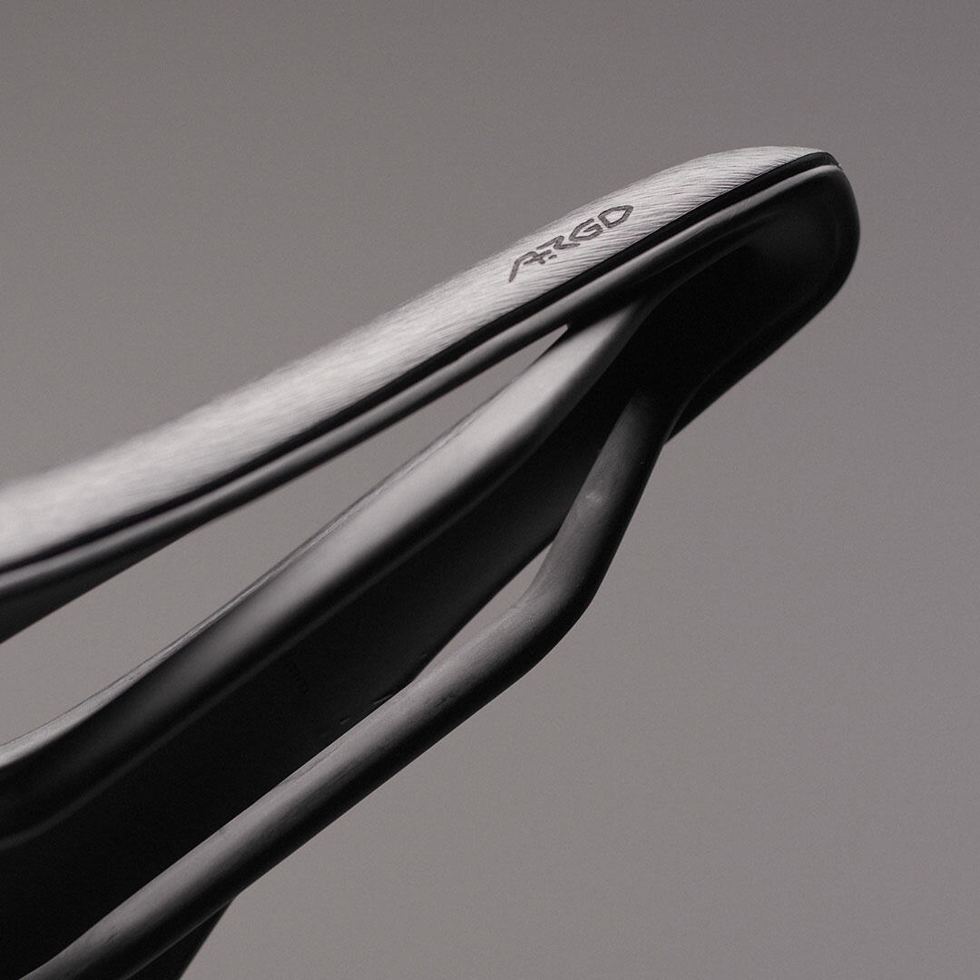 パーツ Fizik Vento Argo 00 140mm vento-argo-00-carbon-saddle-