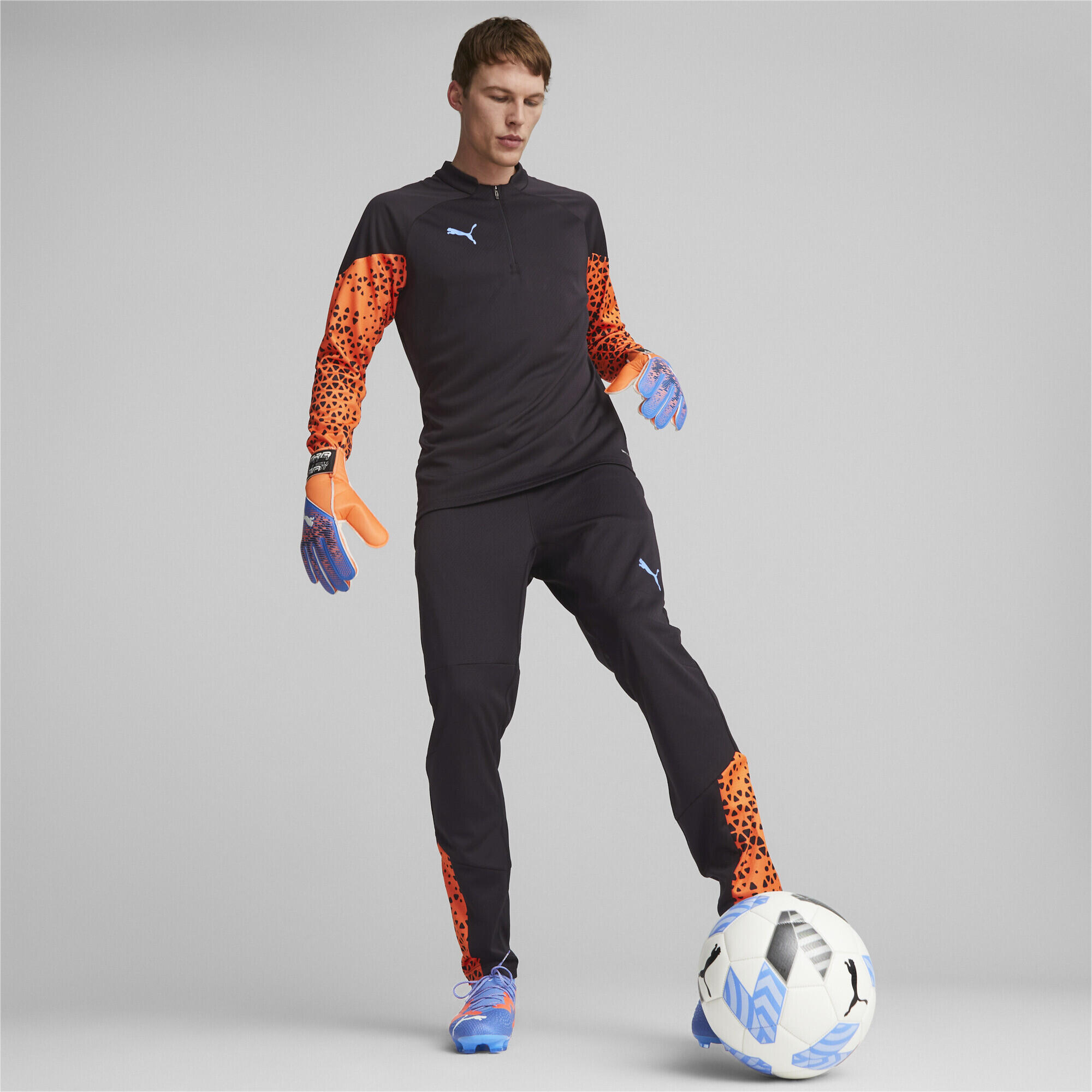 Guanti da portiere ULTRA Grip 4 RC PUMA Ultra Orange Blue Glimmer 3/4
