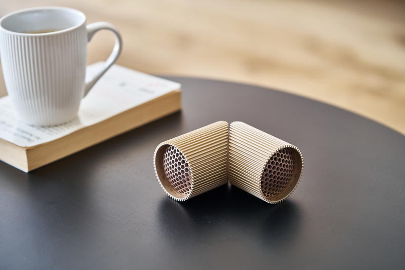 Coluna Lexon Ray Speaker dourado 7/7