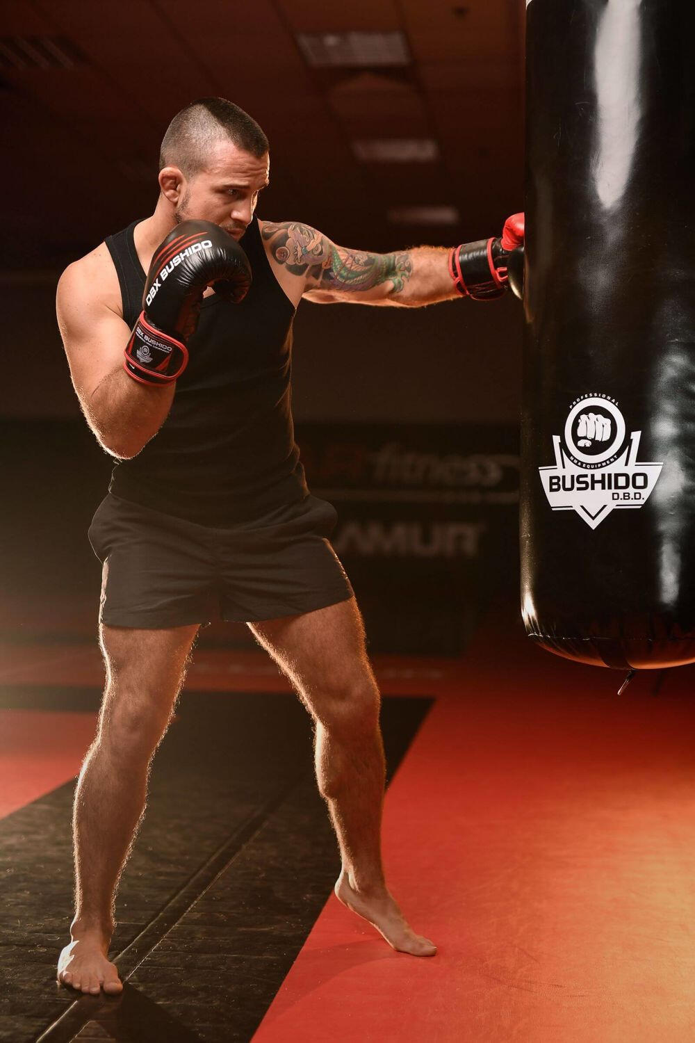 Leerer Boxsack DBX Bushido 5/7