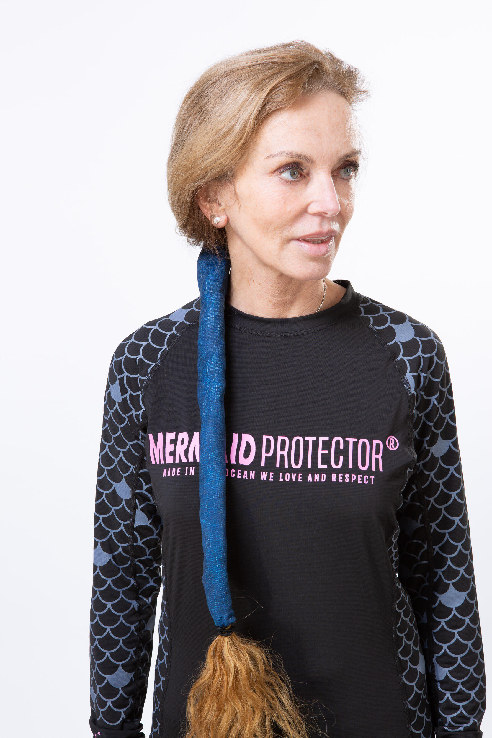 Mermaid Protector Rashguard  "Dame Noire" 4/5