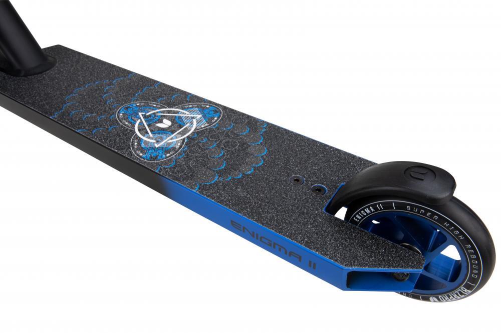 Blazer stuntstep Enigma II Black/Blue 3/5