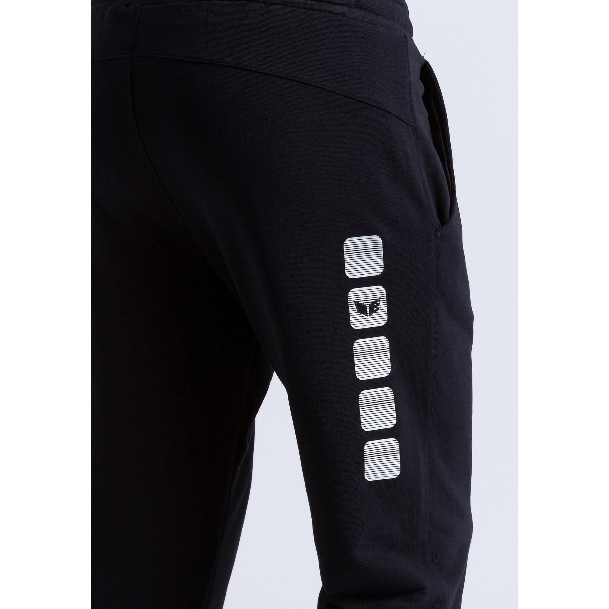 Essential 5-C fleece pants