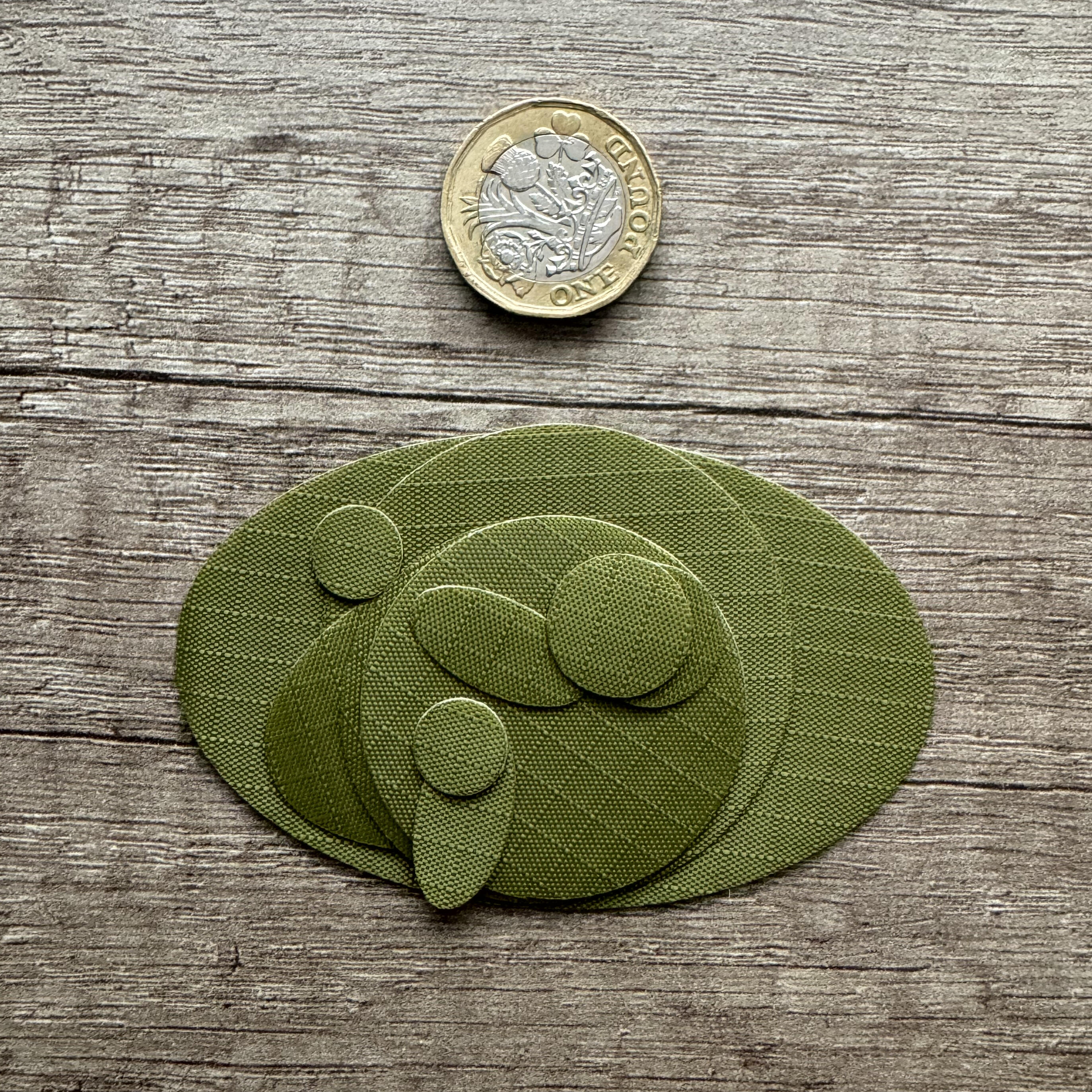 Reparaturflicken für Daunenjacken selbstklebend wasserdicht Farbe Olive 6/9