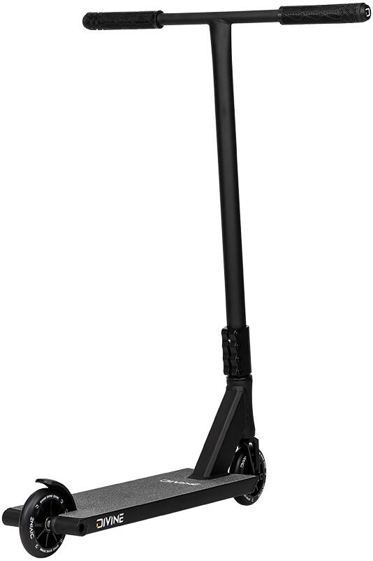 Trottinette freestyle Divine Nyx M 2/4
