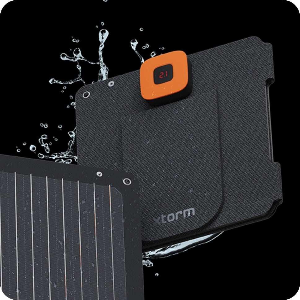 Xtorm Draagbaar Zonnepaneel Opvouwbaar - 14W Solar Panel - SolarBooster - Zwart 6/7