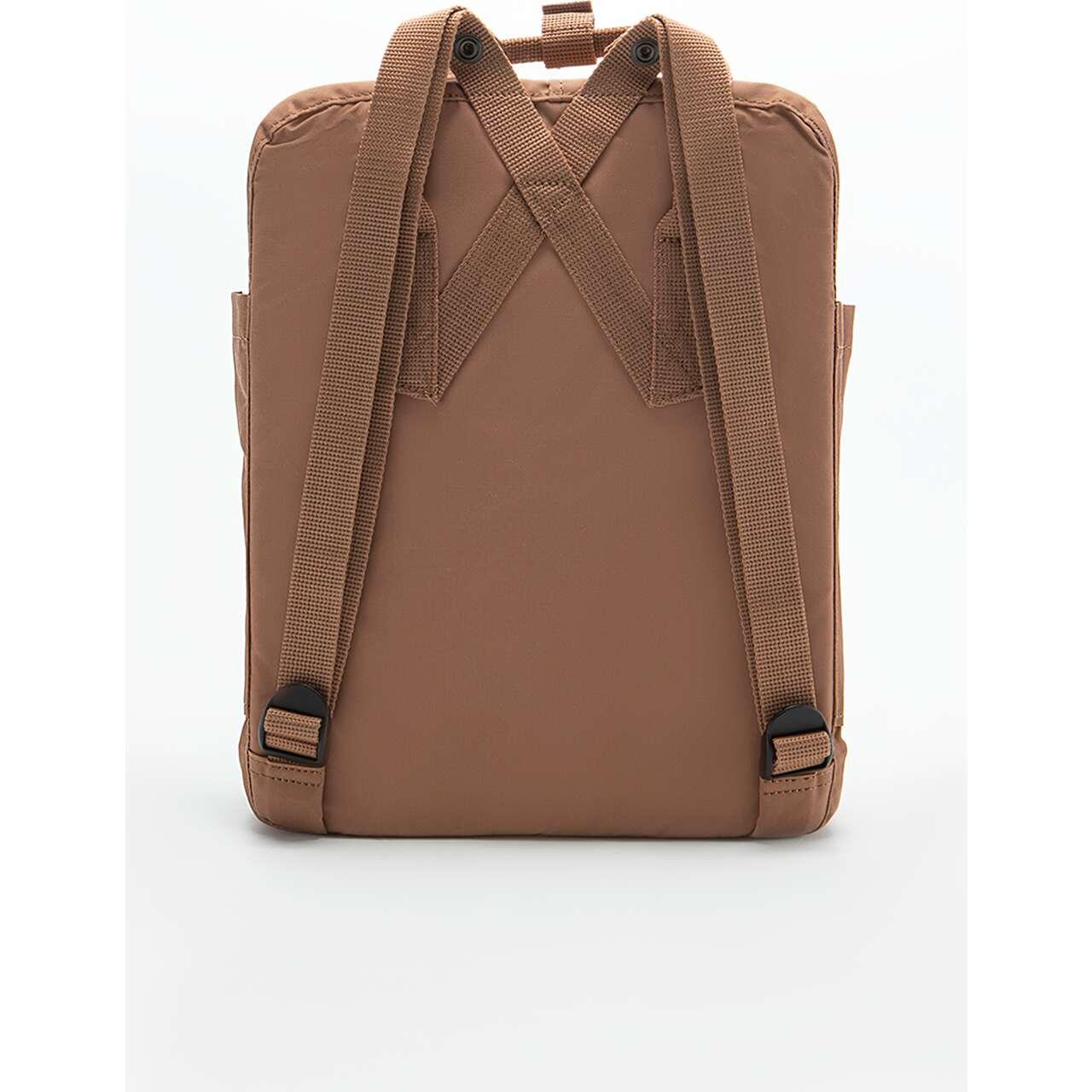 Mochila Marrón Fjallraven Kanken Khaki Dust 16L Resistente y Versátil 3/7