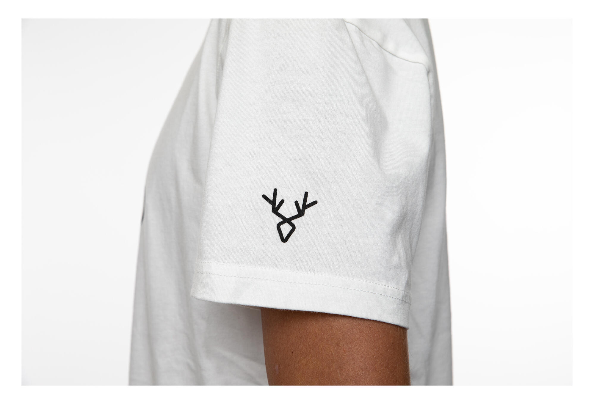 T-Shirt LeBram x Sports d'Époque Raymond Marshmallow 6/6