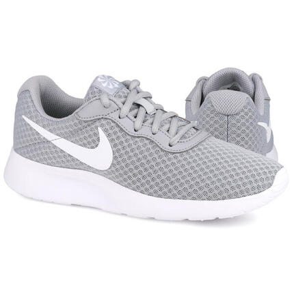 NIKE Wmns Nike Tanjun - Zapatillas