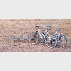 Range 4 vélos mural à 45°