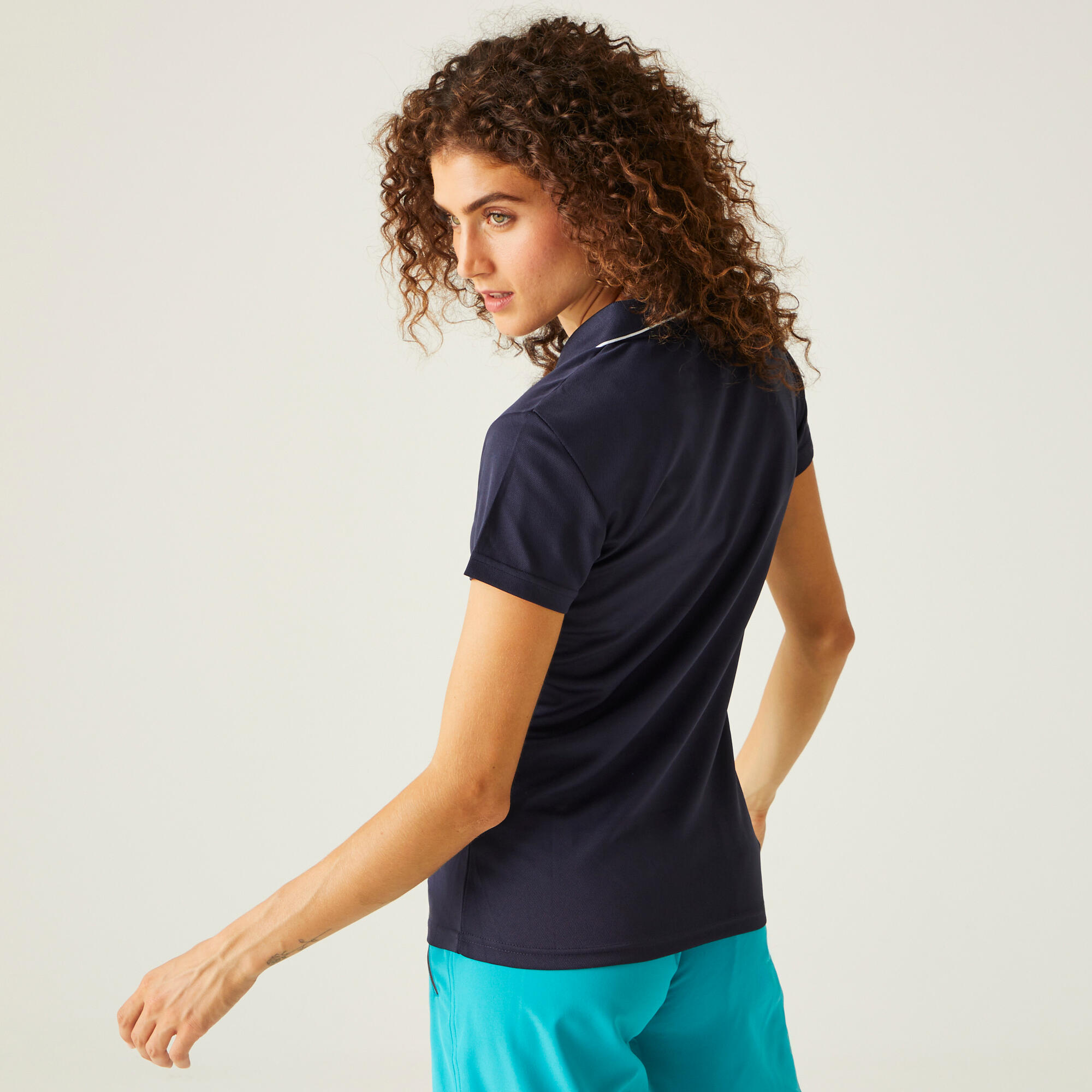 Maverik V Women's Walking Short Sleeve T-Shirt - Navy 2/6