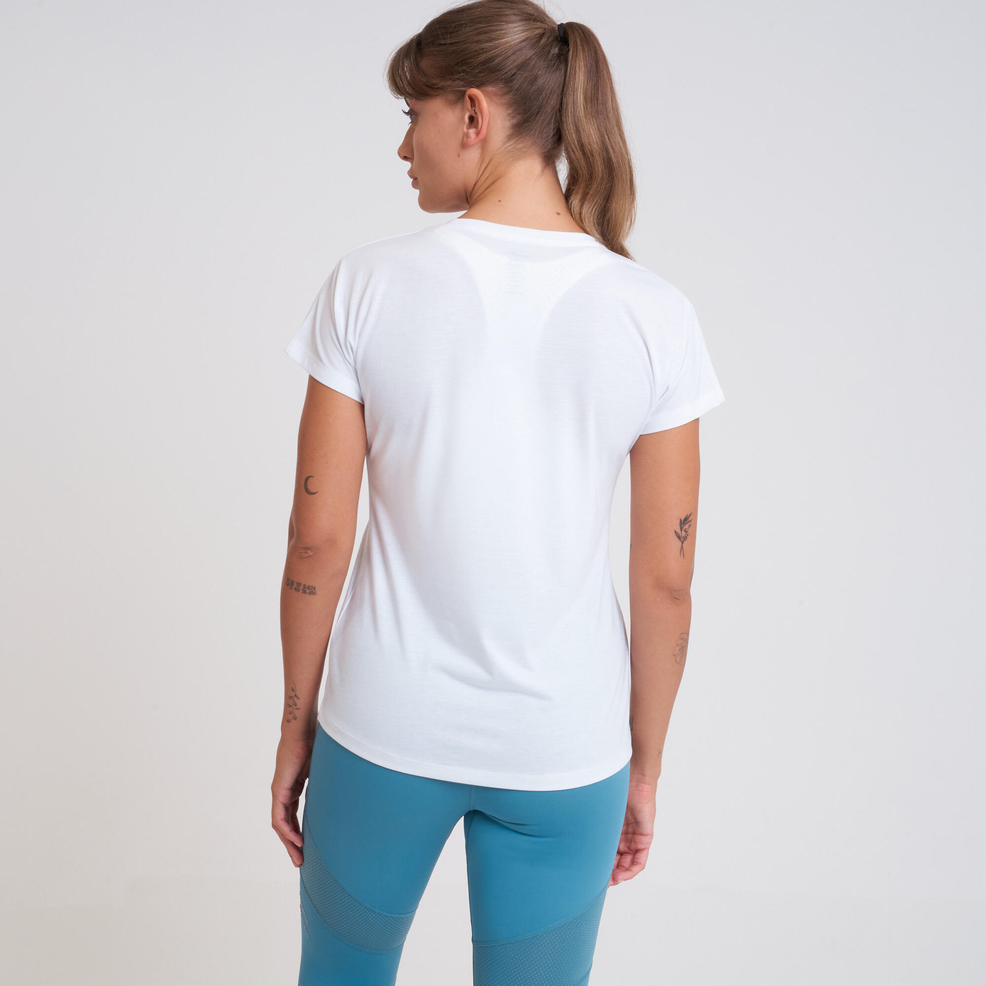 Crystallize Women's Fitness Short Sleeve  T-Shirt - White 3/5