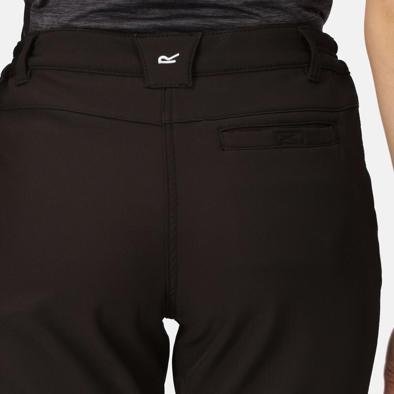 Pantalón senderismo mujer softshell Regatta Fenton, negro