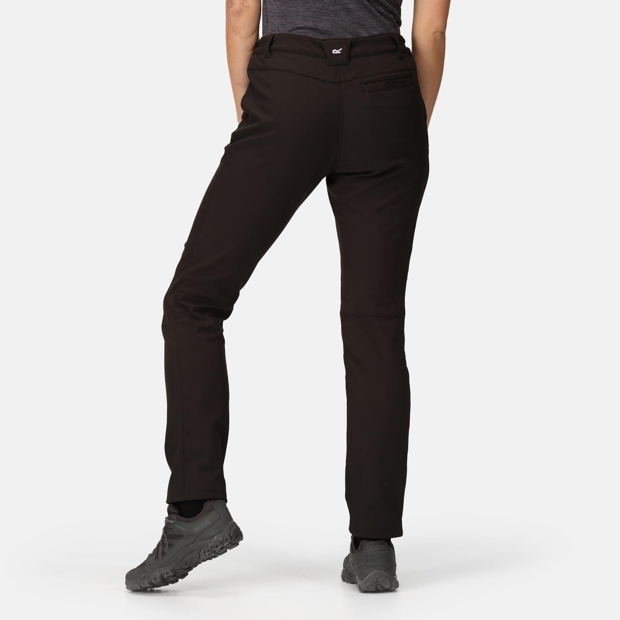 Regatta Fenton Damen Softshellhose Kurz – Wind- & Wasserabweisend, Elastisch, Mit Mehreren Taschen