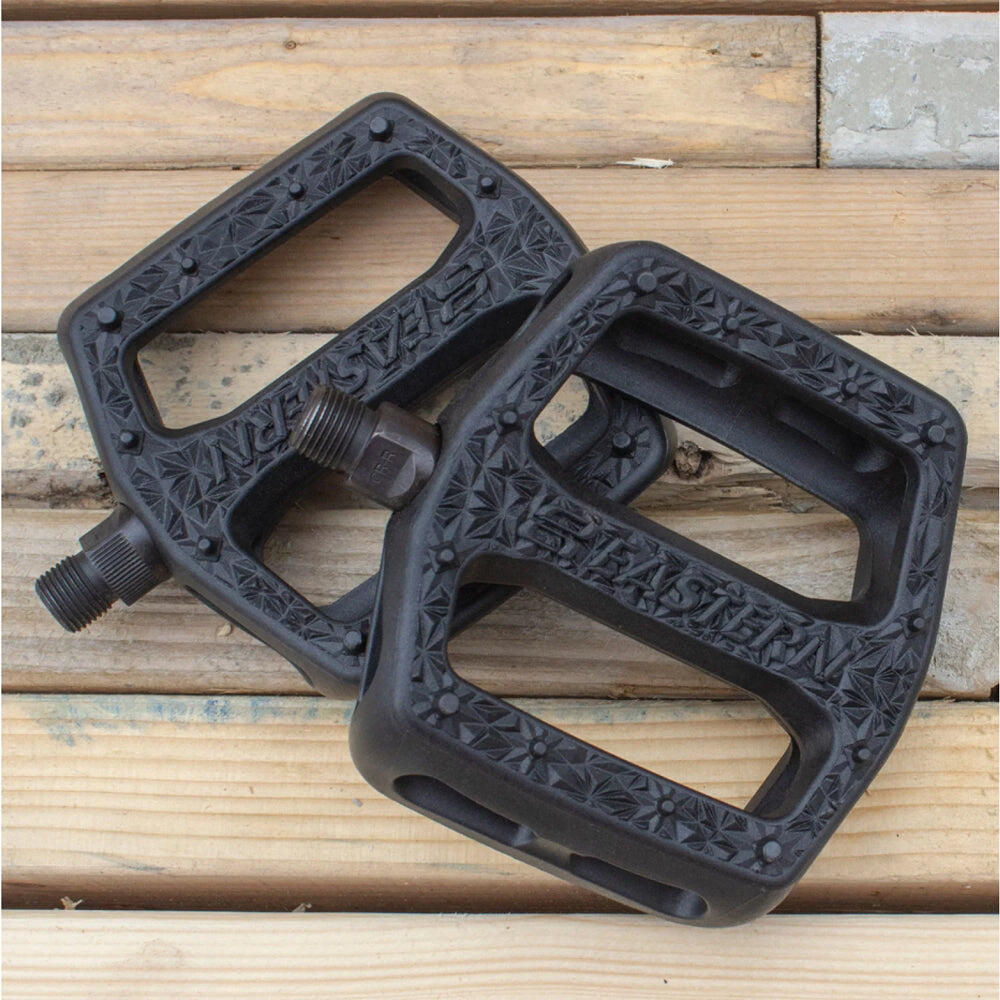 Eastern Bikes Facet BMX Pedals - Black 2/3