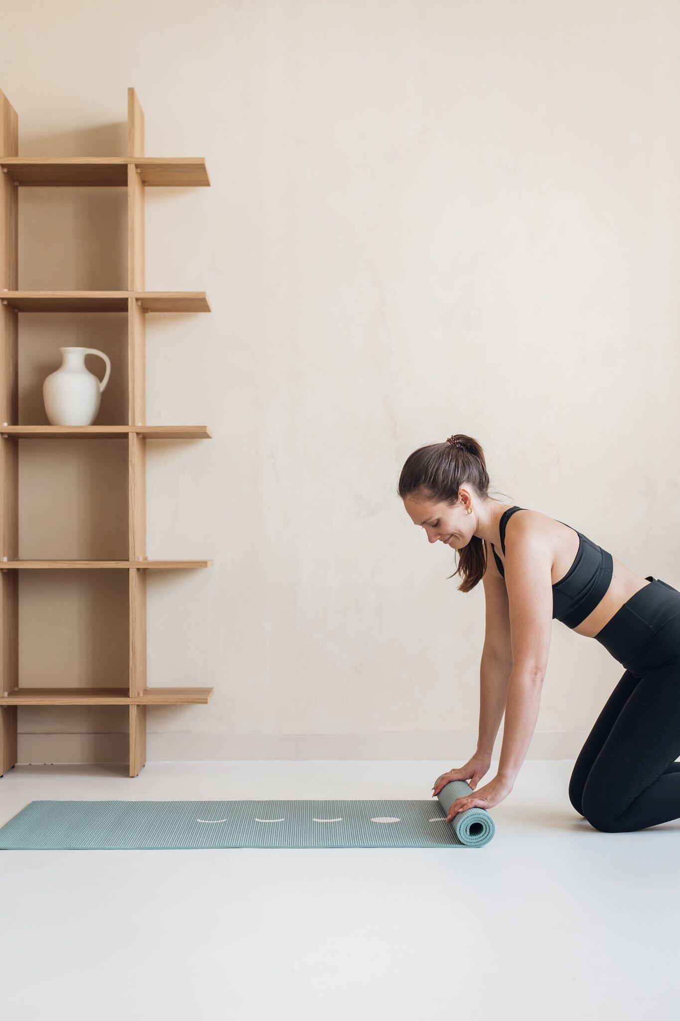 Lotus Yogamat sticky extra dik moon asgroen 3/5