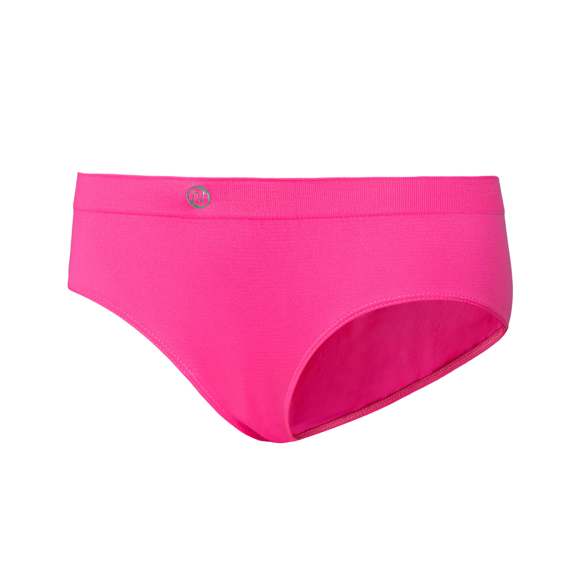 NESSI SPORTSWEAR picture