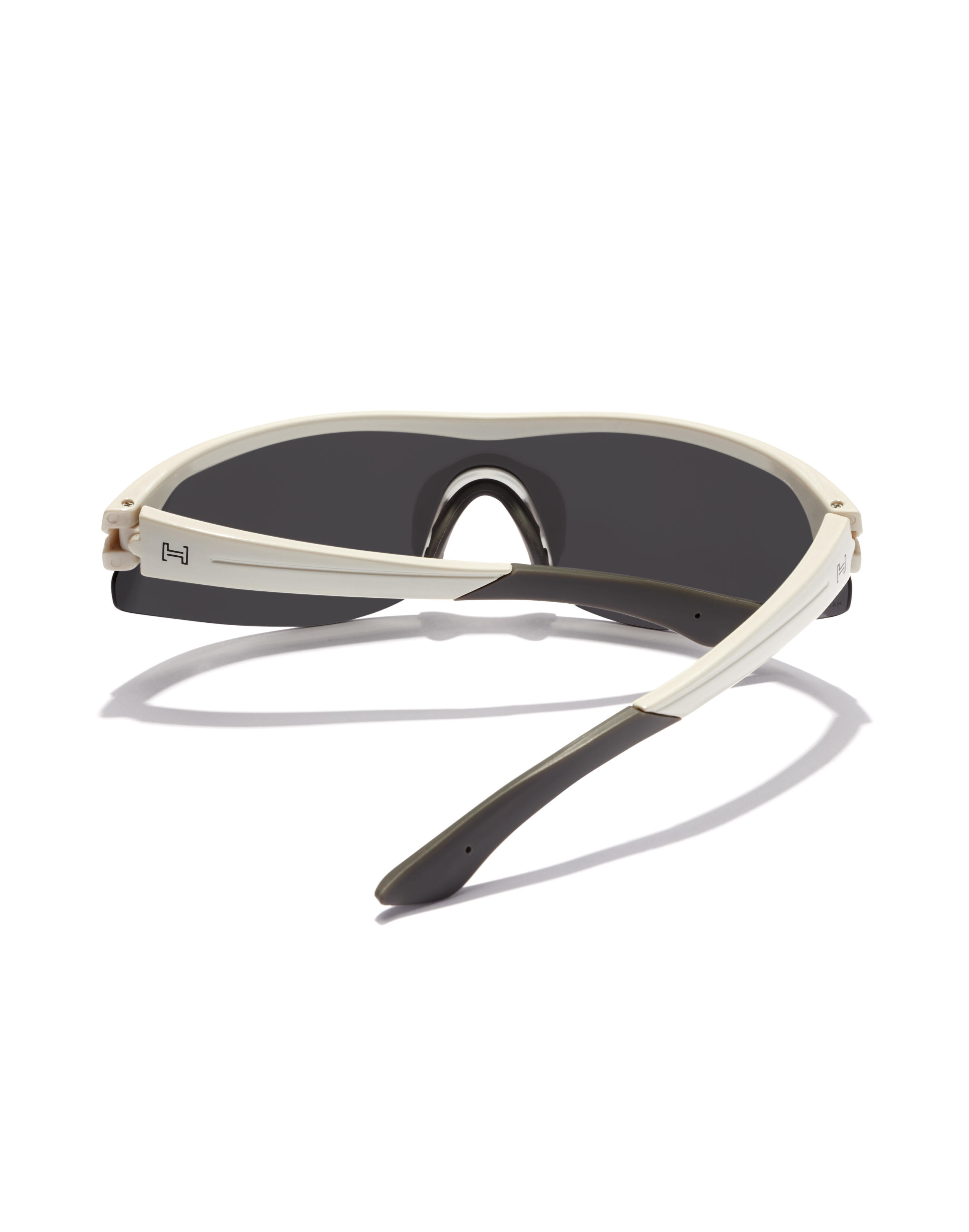HAWKERS Zonnebrillen voor mannen en vrouwen POLARIZED WHITE CHROME ACTIVE 3/8