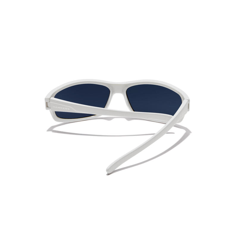 HAWKERS - Lunettes de soleil pour Homme et Femme blancs bleu foncé - BOOST