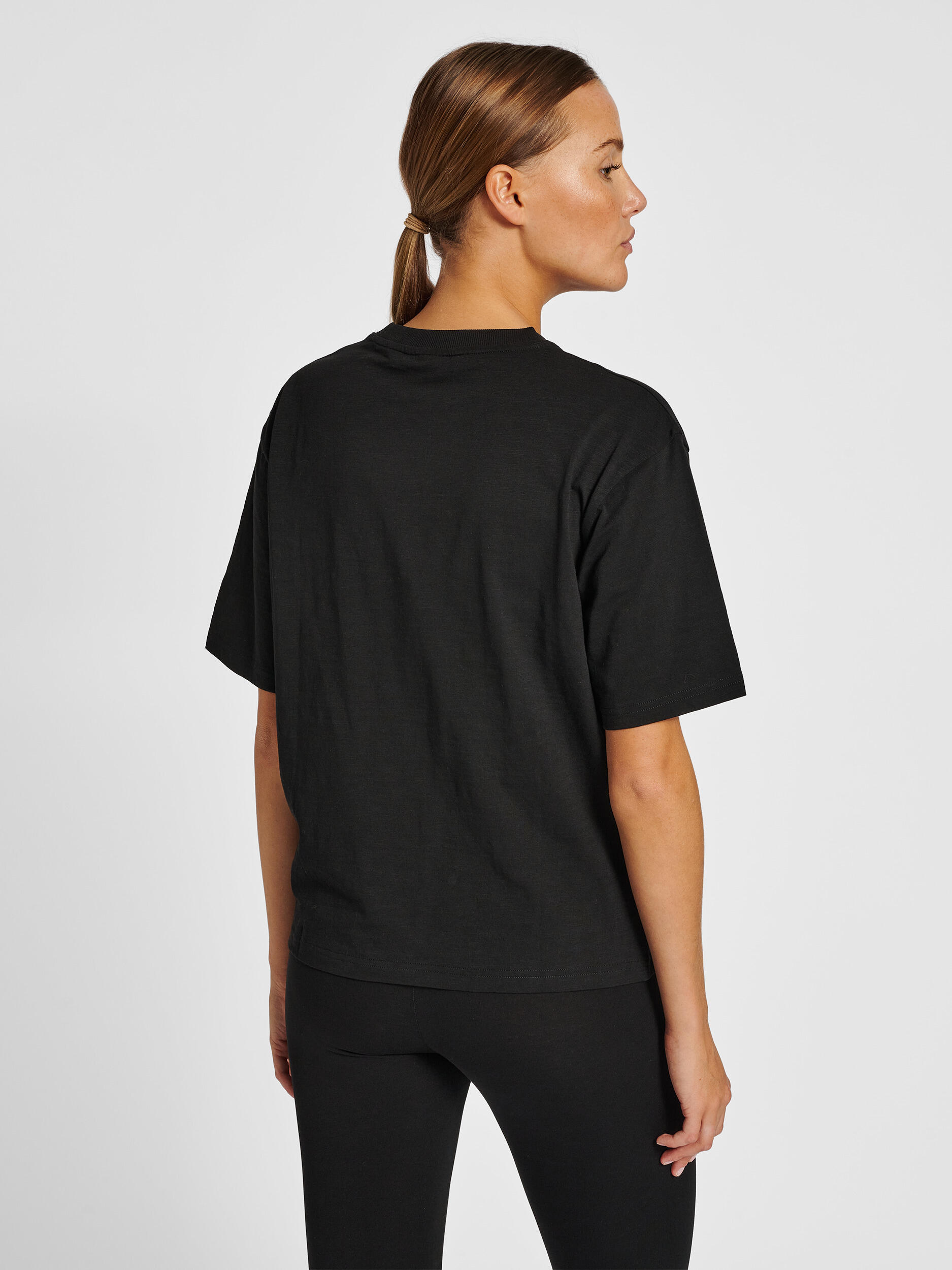 Enfiler T-Shirt Hmllgc Tammy Football Femme HUMMEL 3/7