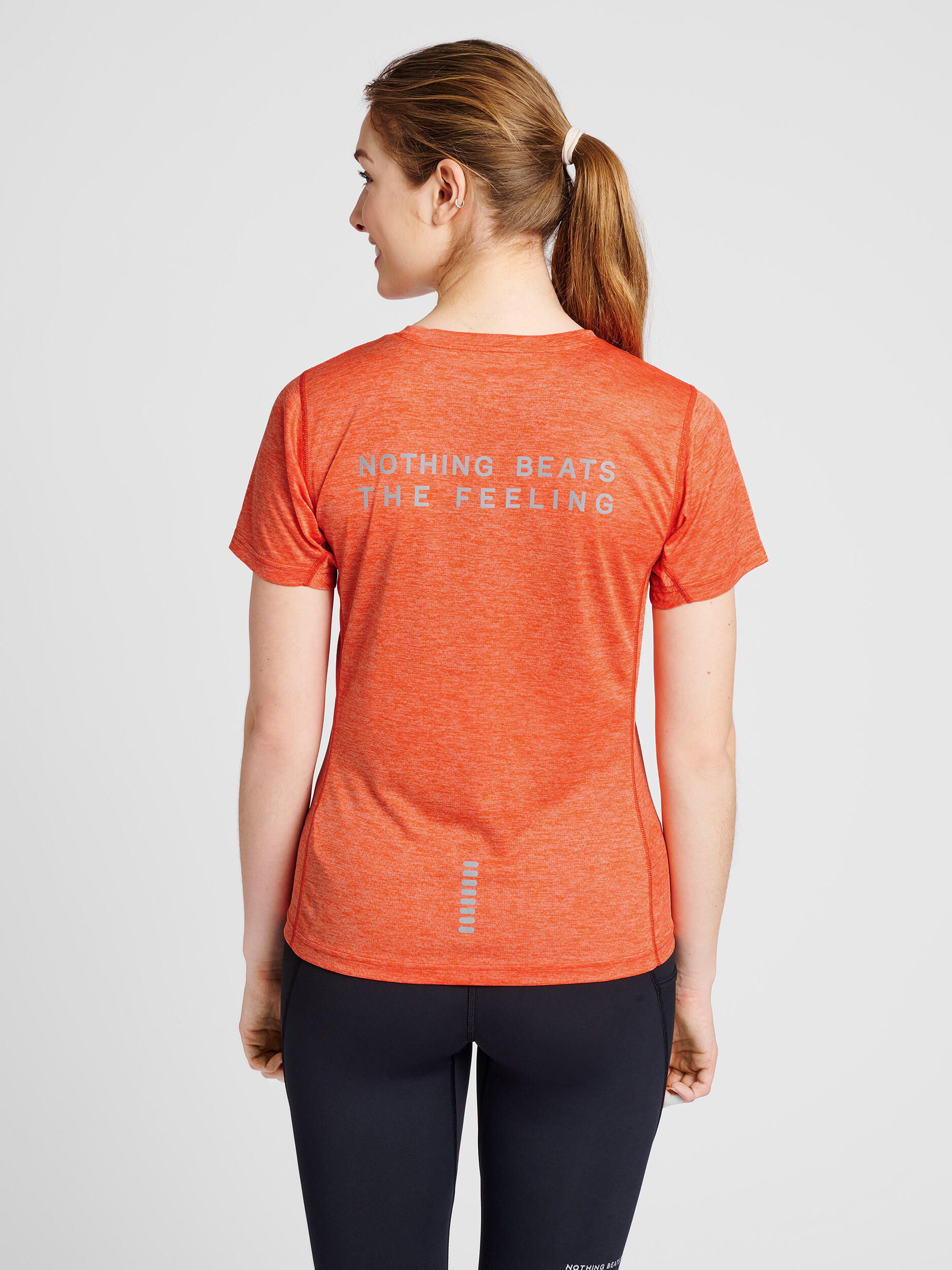 Instap T-Shirt Women Statement Dames NEWLINE 3/7