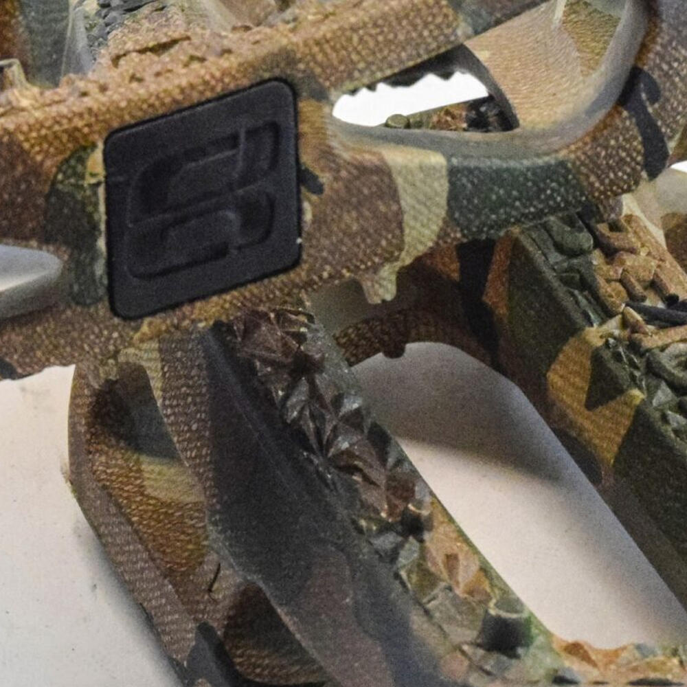 Eastern Bikes Facet BMX Pedals - Camo Green 2/3