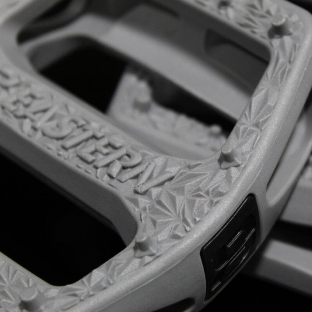 grey bike pedals