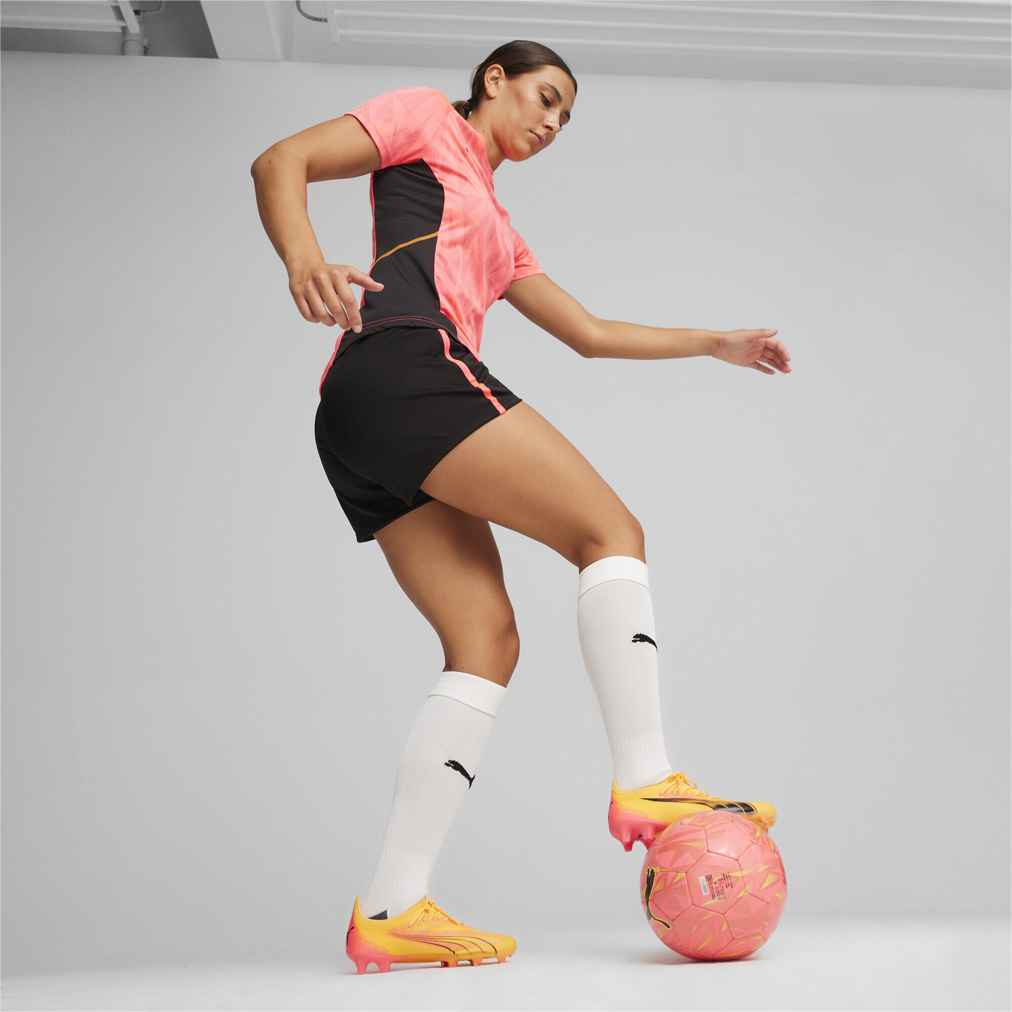 Botas de fútbol ULTRA ULTIMATE FG/AG Mujer PUMA 3/7