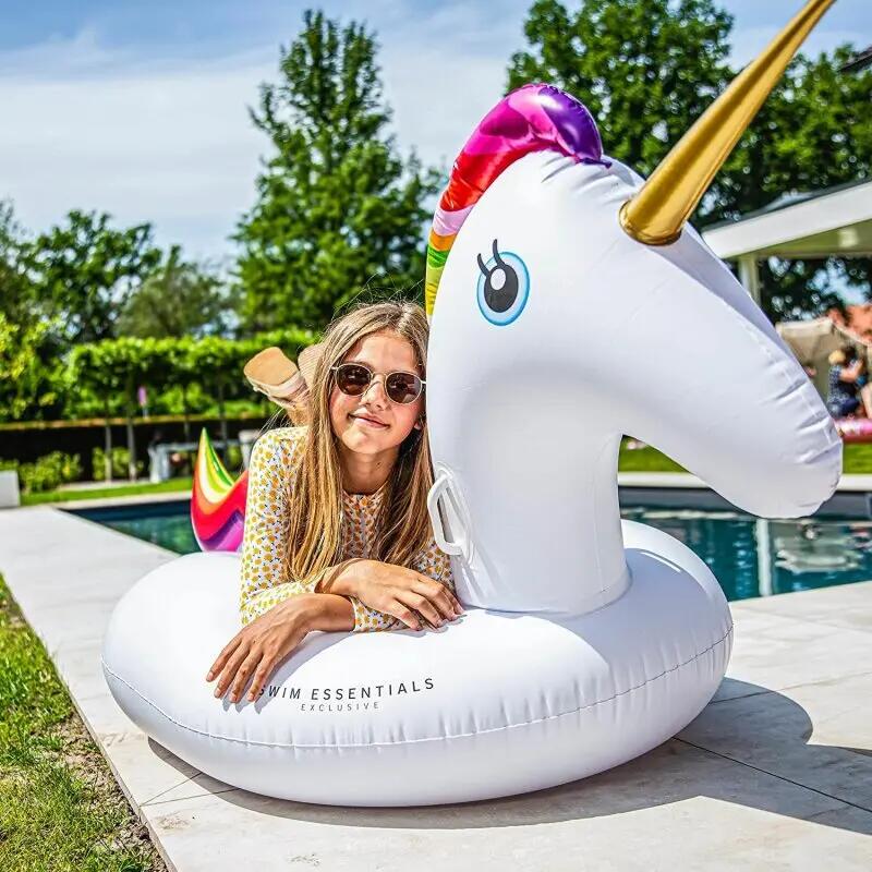 Swim Essentials Luxury Ride-on Einhorn 142x 137 x 97 cm 3/7