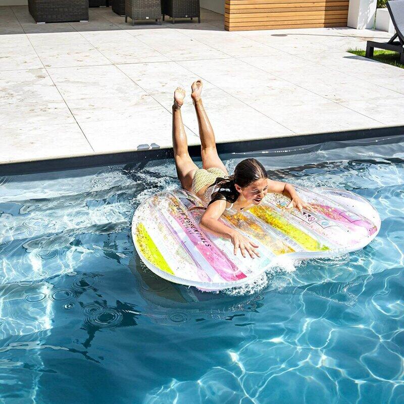 Swim Essentials Luftmatratze Herz Regenbogen 150 x 100 cm 2/4