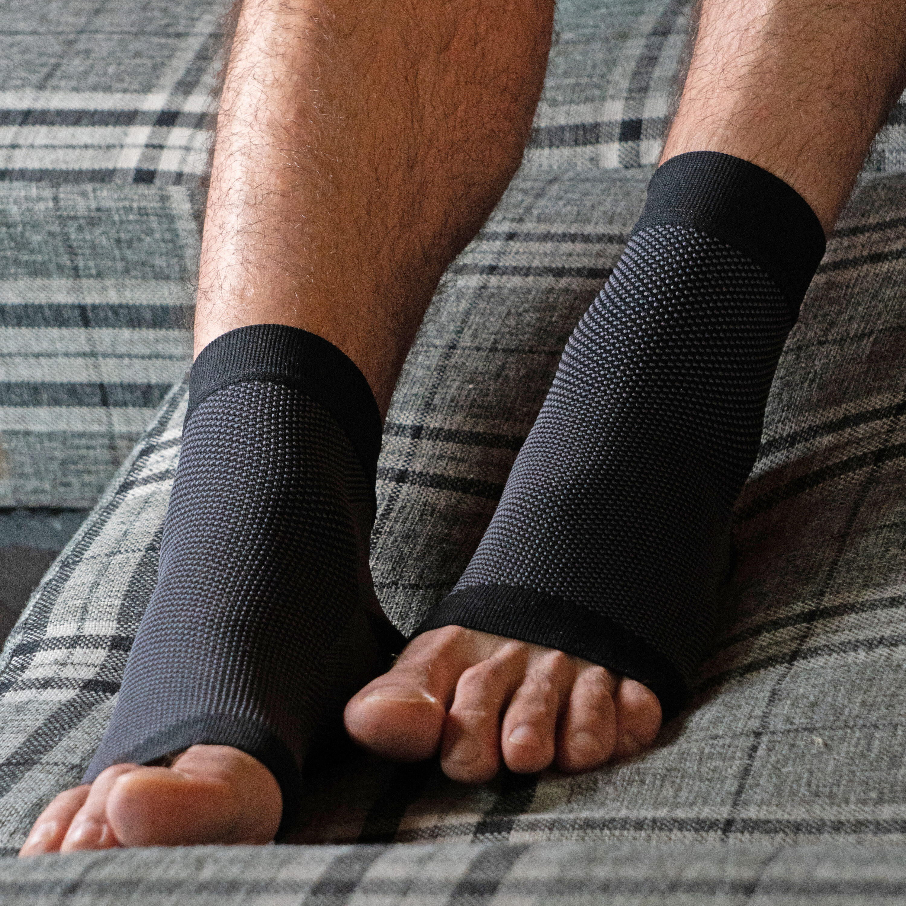 Ankle Foot Support Brace (2 Pairs), Plantar Fasciitis Socks 4/6