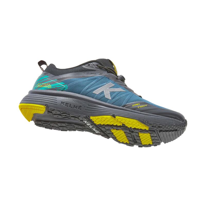 Zapatillas Running Kelme World Travel Unisex  Negro