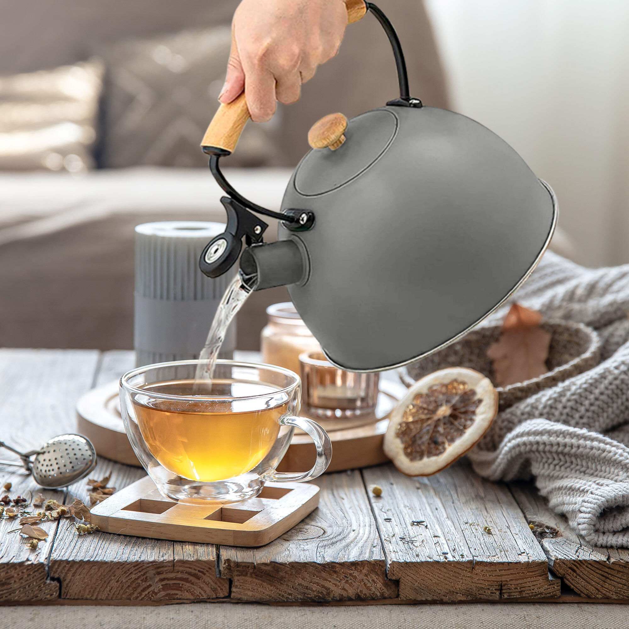 Bouilloire en Acier Inoxydable 2,3 Litres, Théière à Sifflet Poignée Bois briebe 3/8