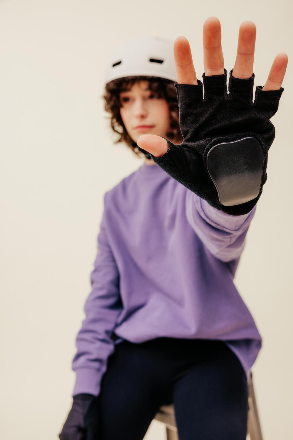 Refurbished Protective Roller Gloves MF900 - Black - B Grade 7/7