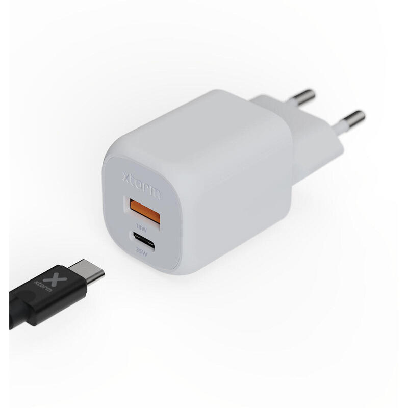 Xtorm 35W GaN2 Ultra Thuislader - USB-C en USB-A - Wit