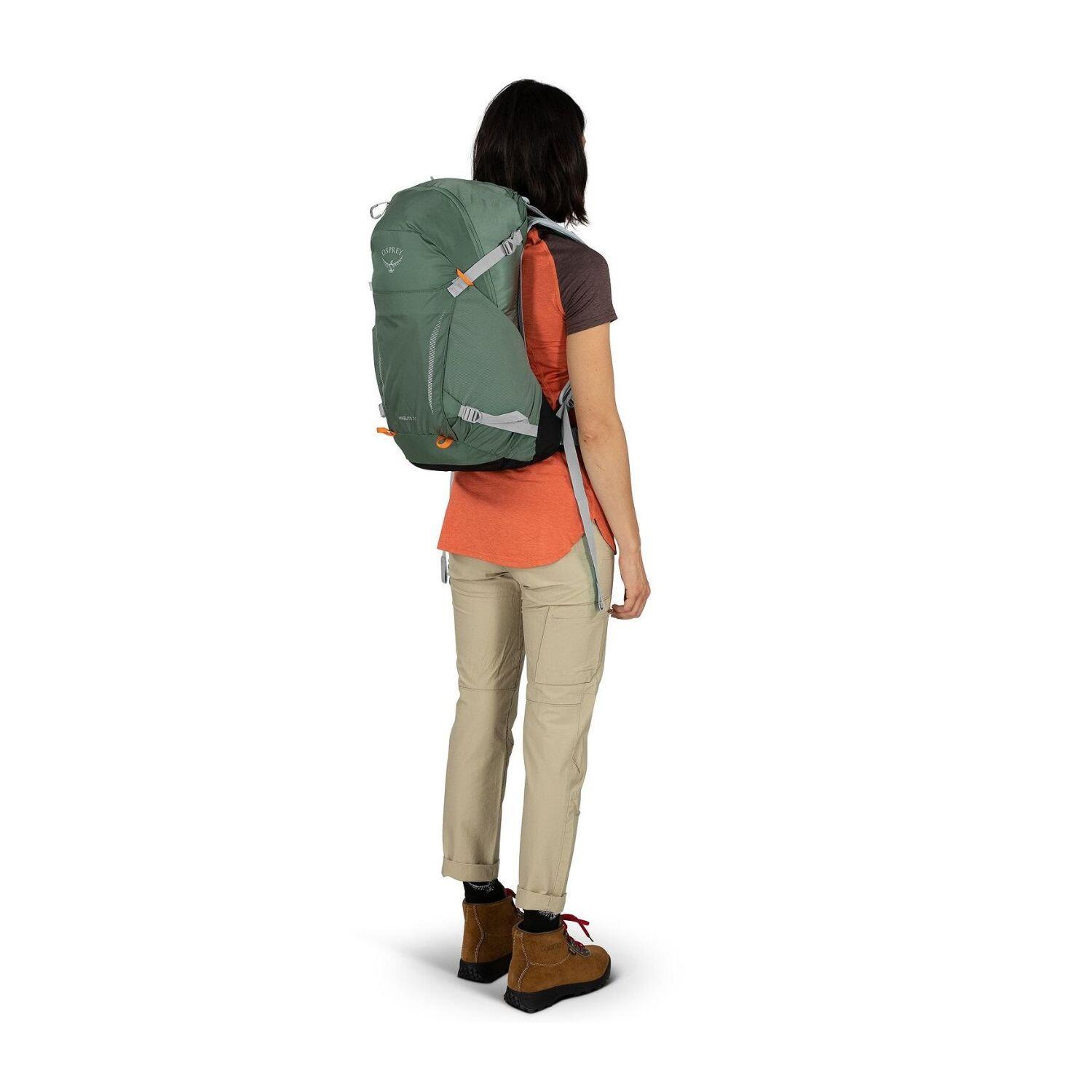 Hikelite 26 Backpack O/S Everyday Hiking (Pine Leaf Green) - Main Image