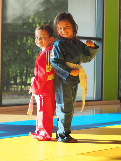 Kimono judo couleur j200c