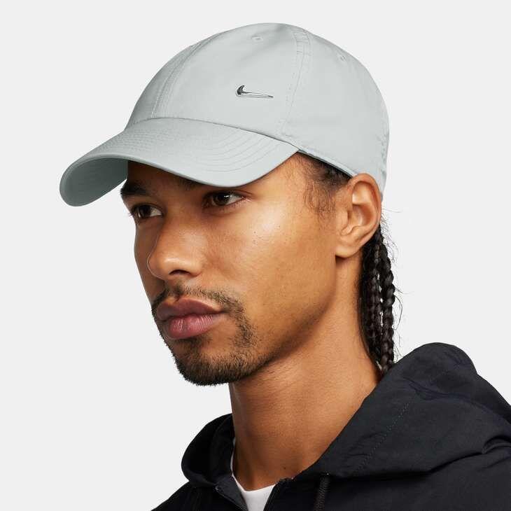 Sapka Nike Dri-FIT Club Unstructured Metal Swoosh Cap, Szürke, Unisex